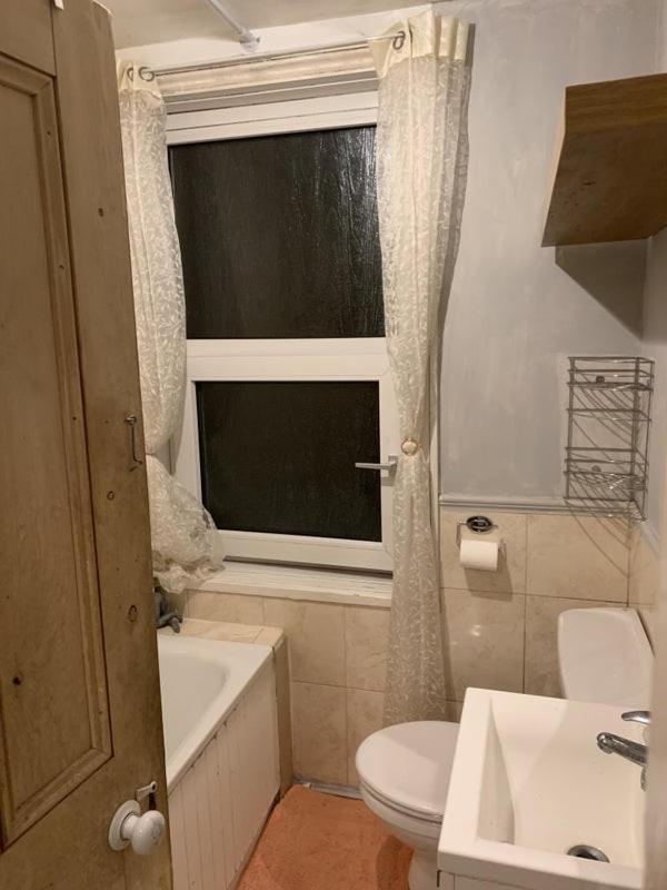 풀 'Aandal House' Bournemouth' 아파트 외부 사진